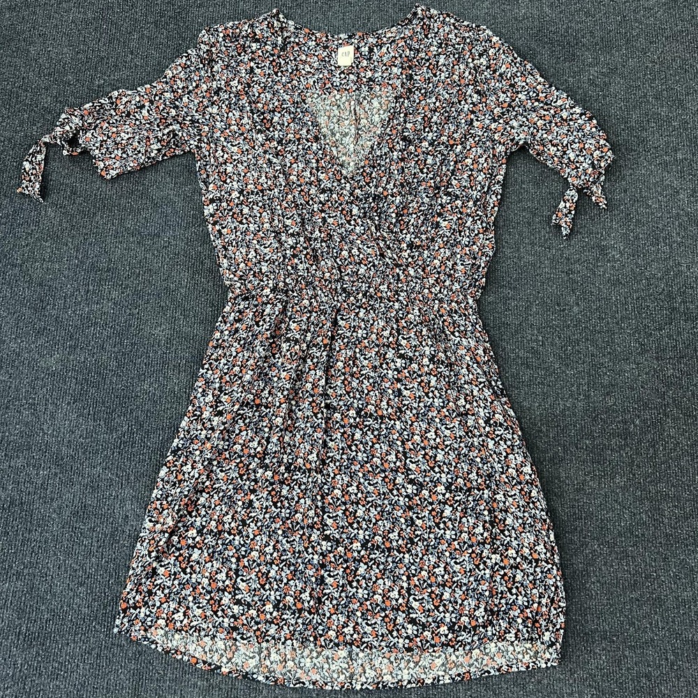 GAP Dress Womens Small Black Floral Wrap V Neck Fit & Flare Pockets Knee Length